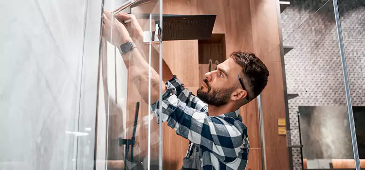 Replace Shower Doors with Frameless Hinesville