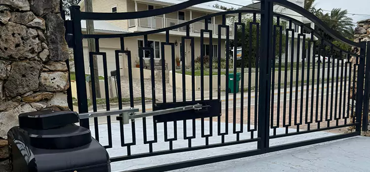 Swing Gate Opener with Keypad Hinesville